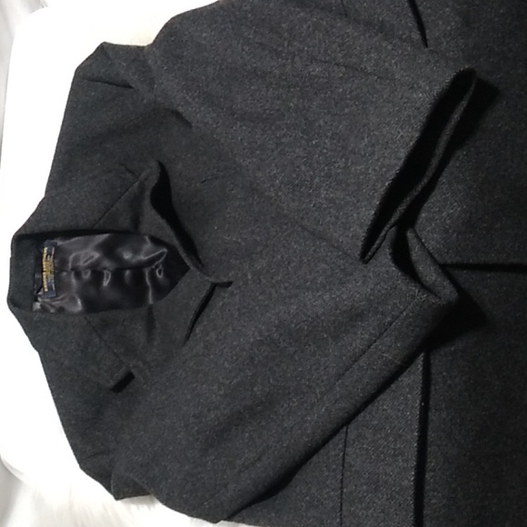 SALE! Brooks Brothers Long Wool Coat Like New Condition - Picture 15 of 15